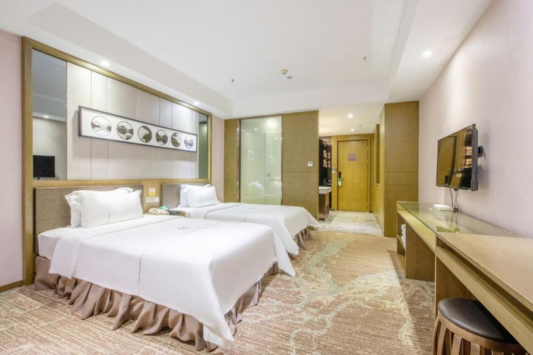 Lnsail Hotel Shenzhen Luohu Port Railway Station Dış mekan fotoğraf