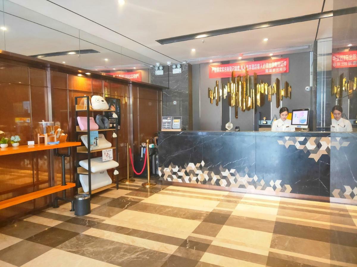 Lnsail Hotel Shenzhen Luohu Port Railway Station Dış mekan fotoğraf